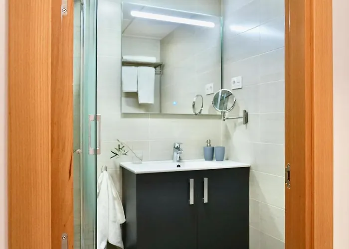 Madmar Maria Zambrano Apartment