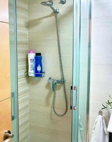 Madmar Maria Zambrano Apartment *